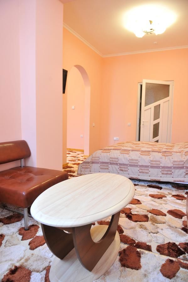 Отель Отель Андинна Черновцы-26