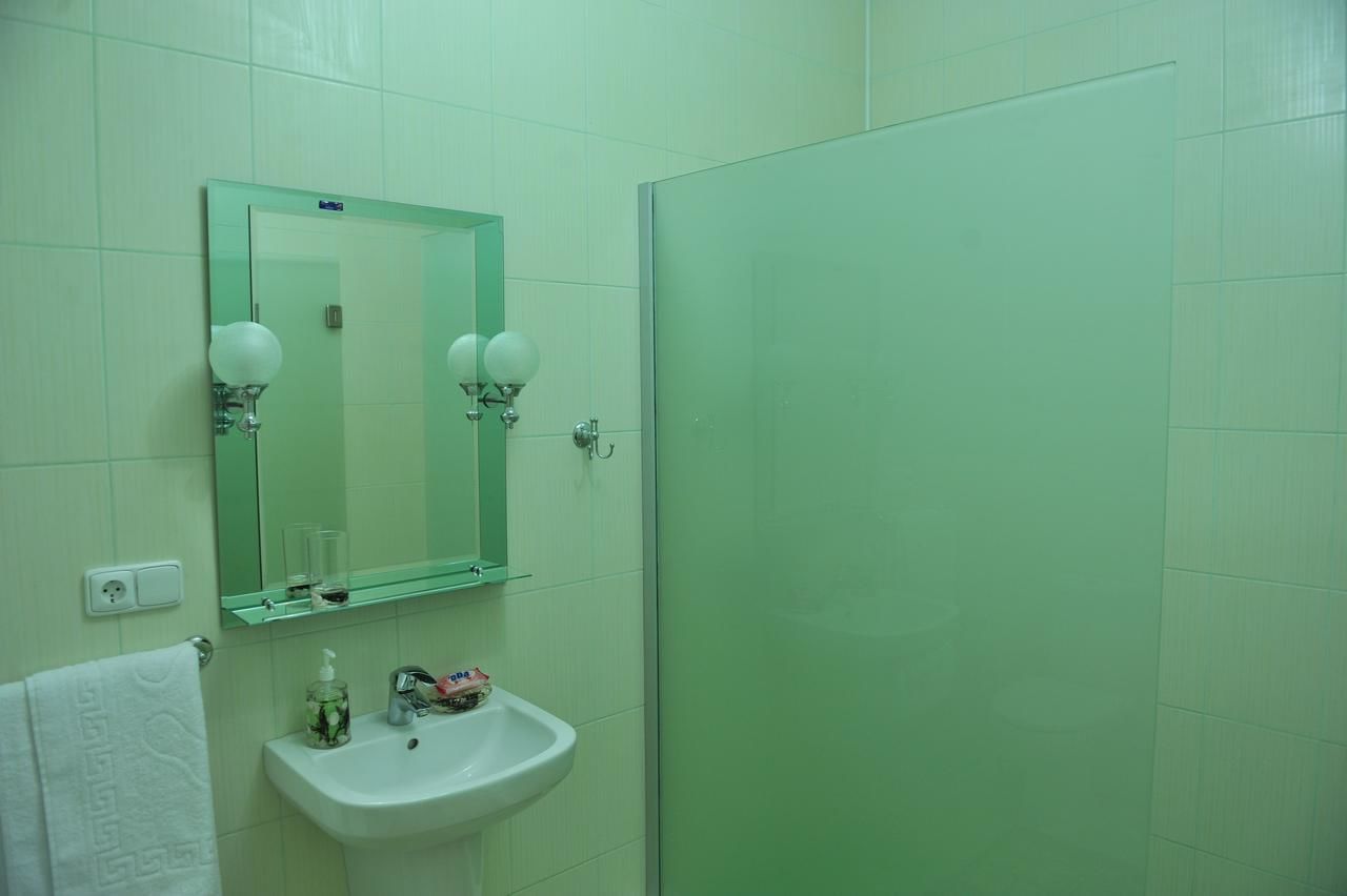 Отель Отель Андинна Черновцы