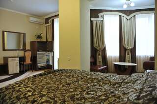 Отель Отель Андинна Черновцы Люкс-4