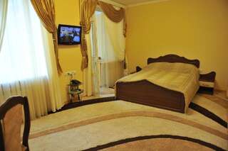 Отель Отель Андинна Черновцы Полулюкс-11