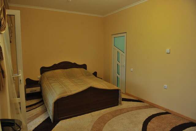 Отель Отель Андинна Черновцы-13