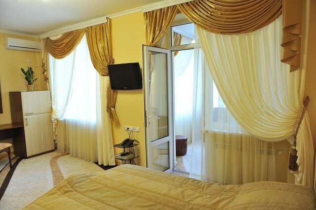 Отель Отель Андинна Черновцы-9